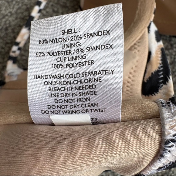 NWT Shade & Shore Black Tan and White Zebra Twist Front Padded Bikini Top - Picture 5 of 12
